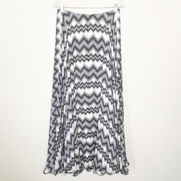 Parker Mckinley Tokyo Dot Print Black and White Chevron Maxi Skirt 6 - Picture 2 of 10